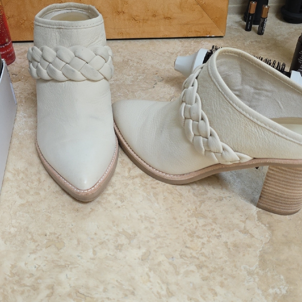 Dolce Vita Cream Ankle Boots with Chunky Heel